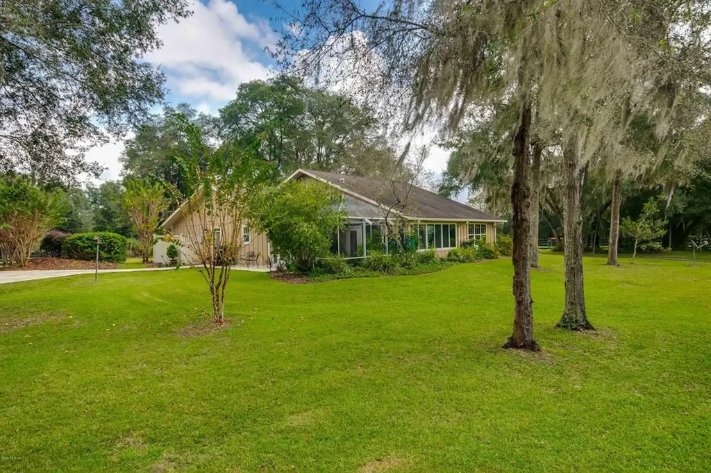 12090 NW 100th Street Ocala FL 34482