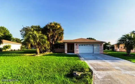 10423 SW 62nd Court Ocala FL 34476