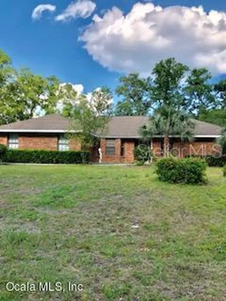 519 SE 46th Court Ocala FL 34471