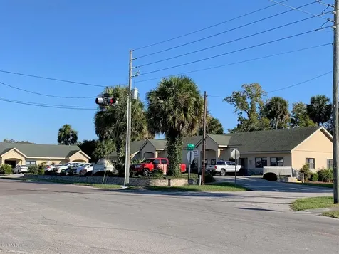 33 S Main Street Williston FL 32696