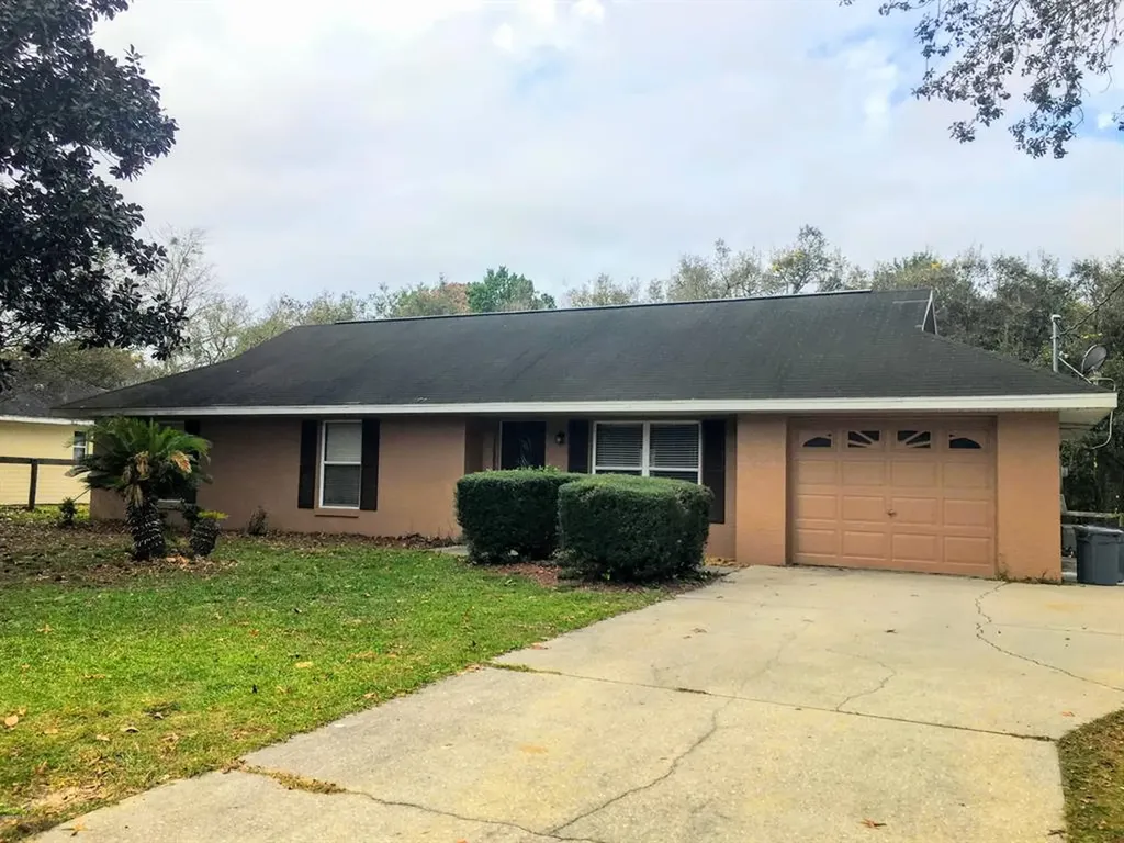 68 N Fitzpatrick Avenue Inverness FL 34453