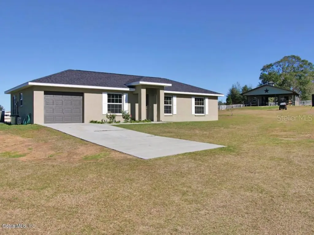 20884 SW 36th Street Dunnellon FL 34431