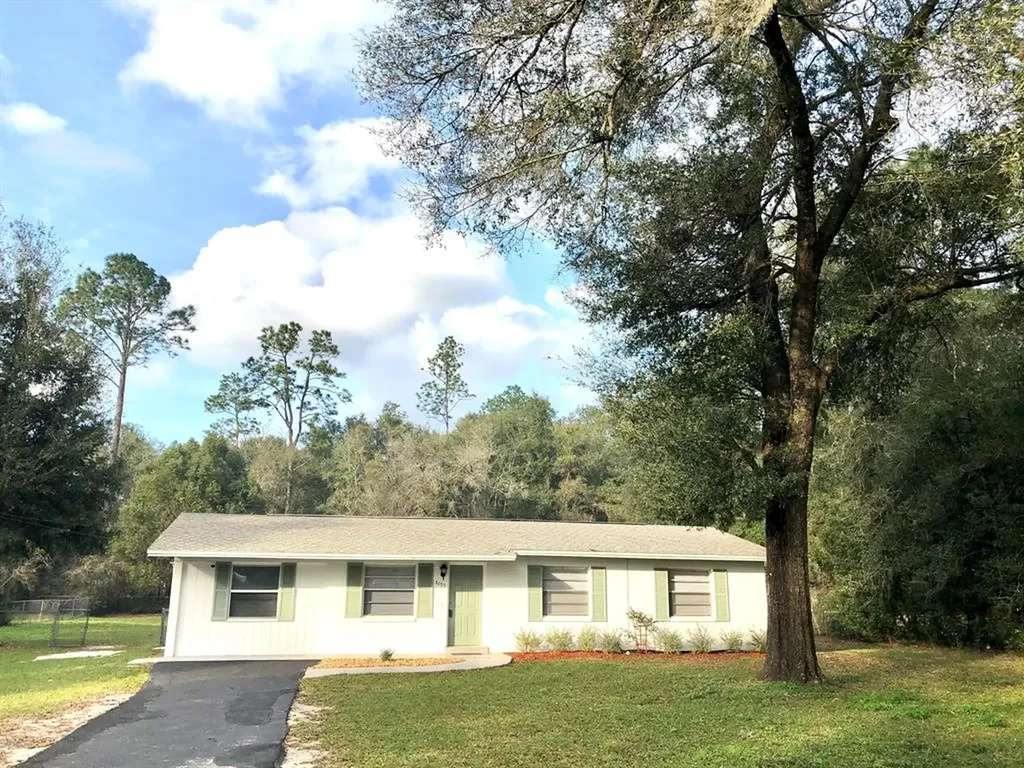 3095 NE 49th Street Ocala FL 34479