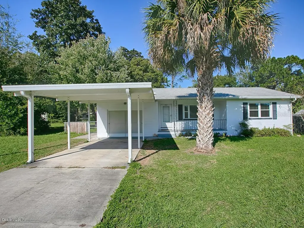 5907 SE Babb Road Belleview FL 34420