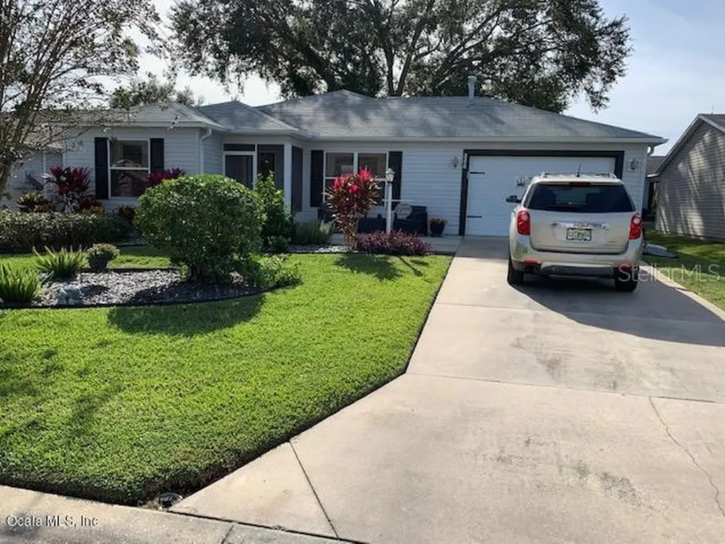 3276 Candlebrook Street The Villages FL 32162