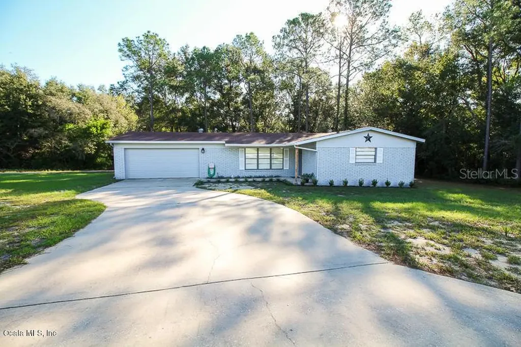 431 E Country Club Drive Williston FL 32696