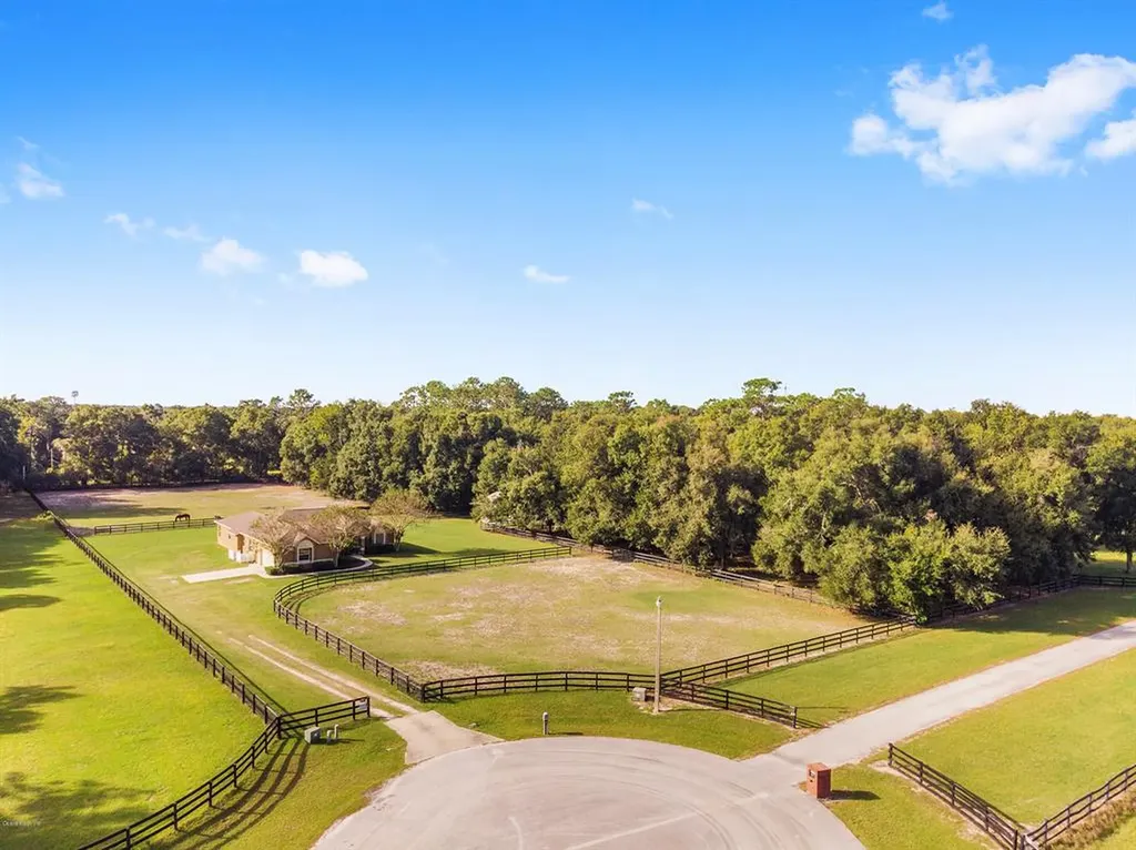 5760 NE 31st Terrace Ocala FL 34479