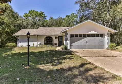 1477 E Saint James Loop Inverness FL 34453