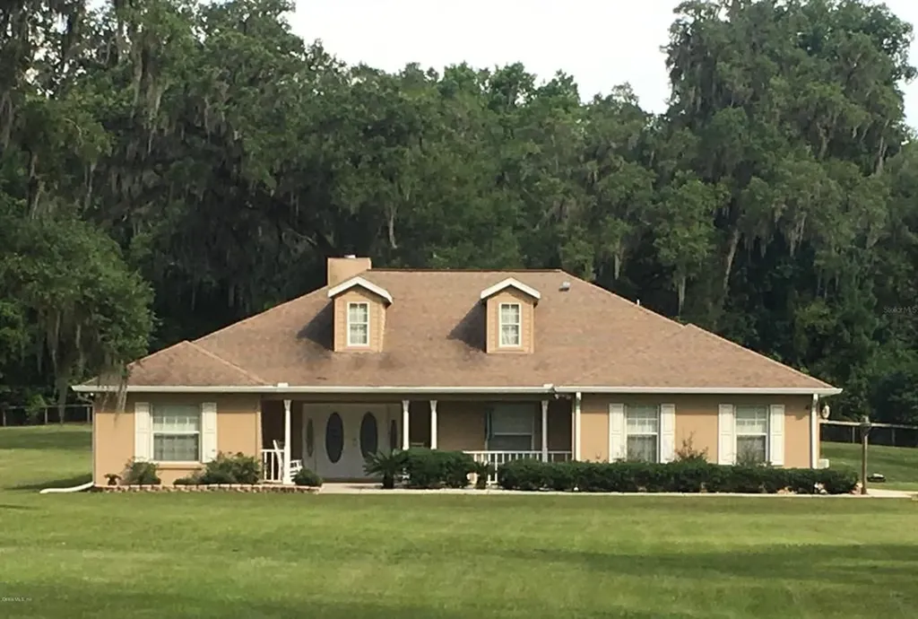 4 Middleground Road Ocala FL 34482