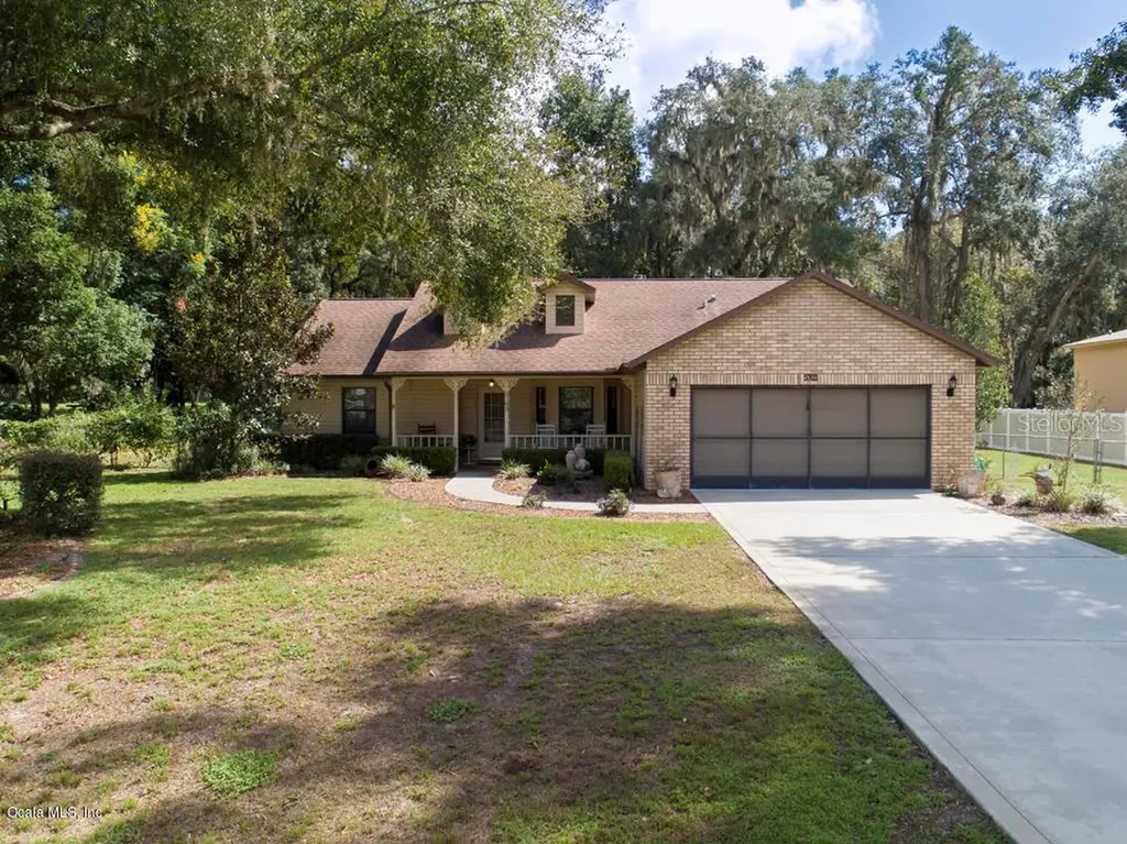 5703 NE 6th Court Ocala FL 34479