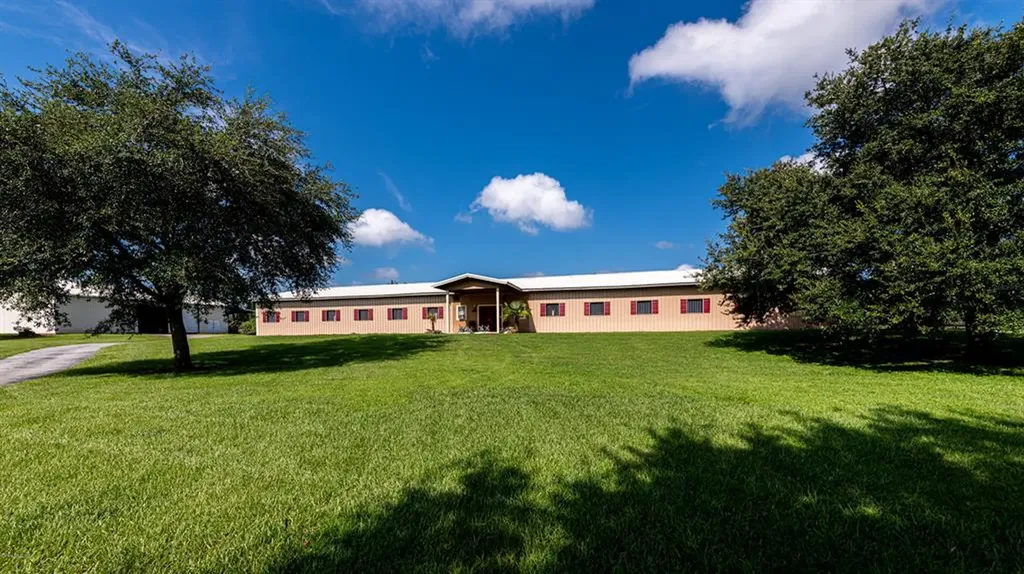 5060 NW 120th Street Reddick FL 32686