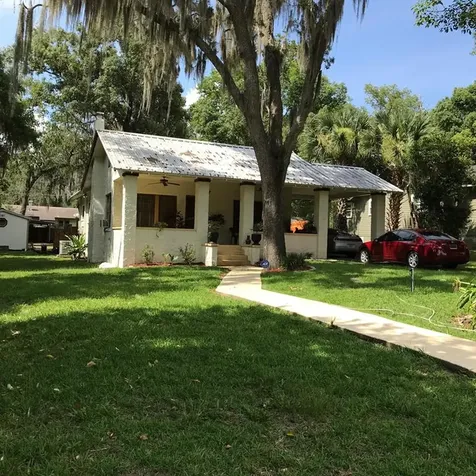 927 NE 4th Street Ocala FL 34470
