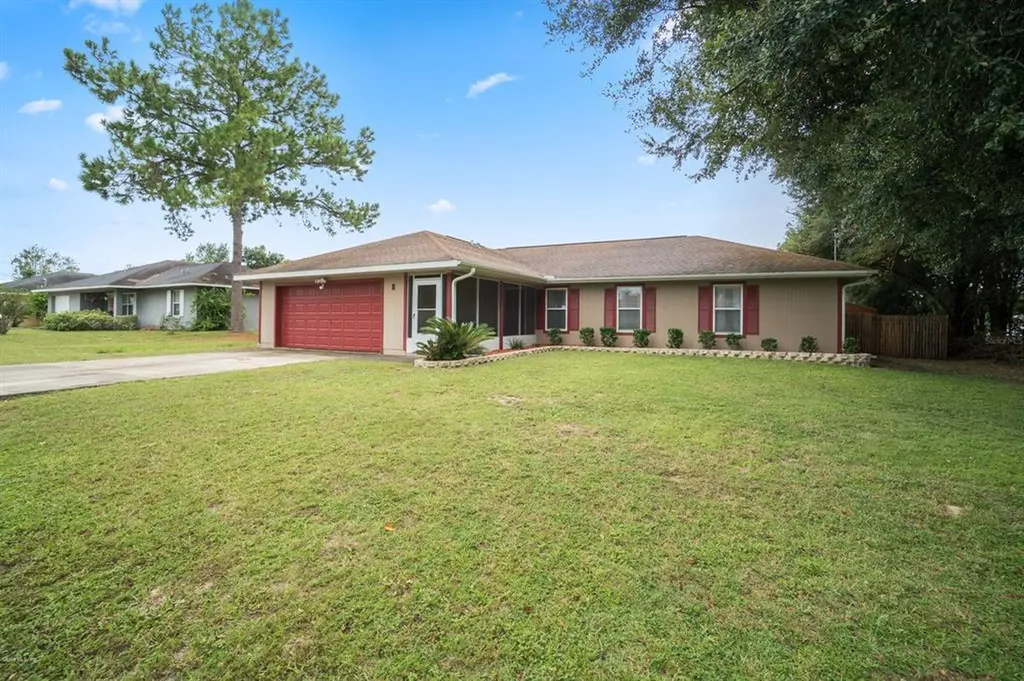 8 Hemlock Radial Court Ocala FL 34472