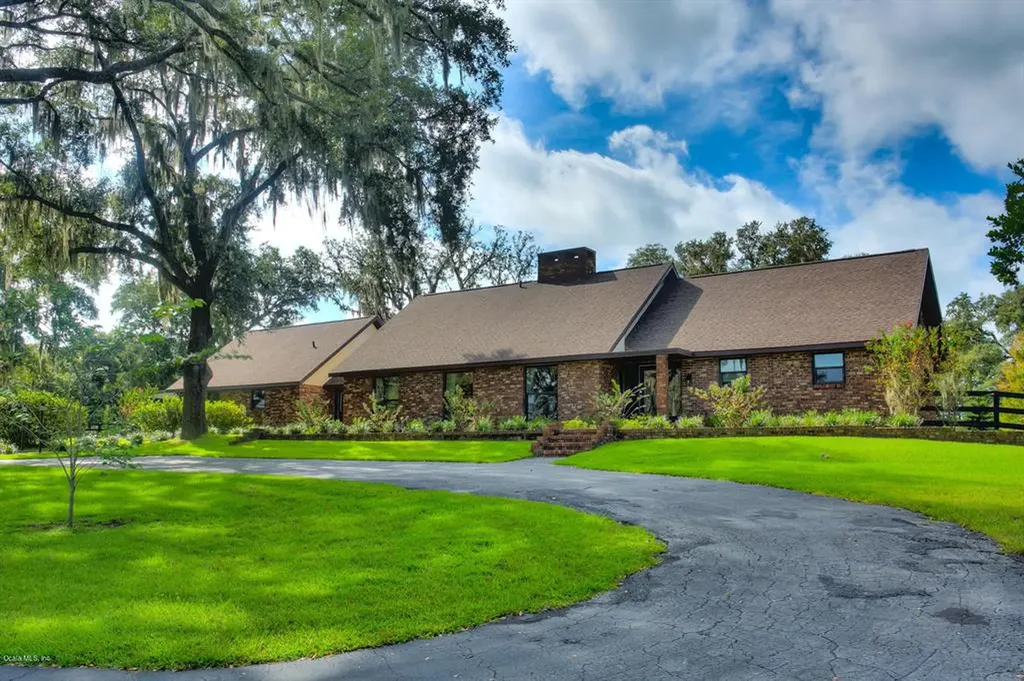 7536 NW 90th Avenue Ocala FL 34482