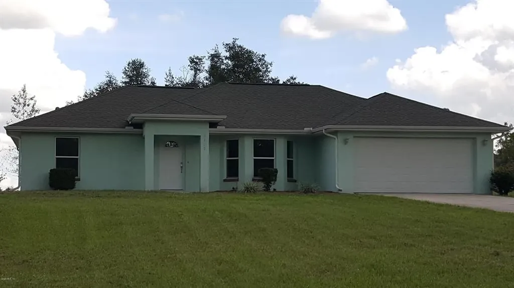 4425 SW Dahlia Court Dunnellon FL 34431