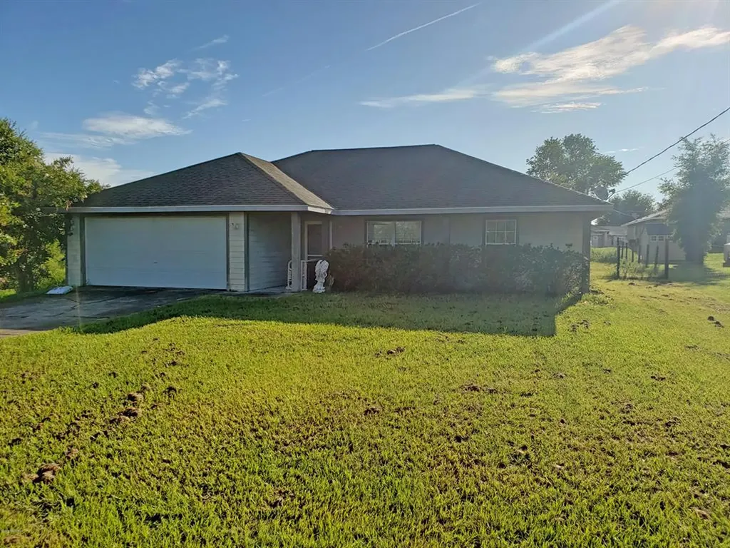 3 Juniper Radial Ocala FL 34480