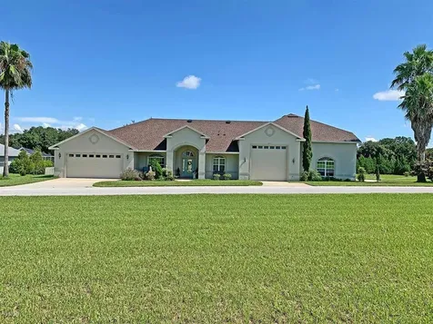 17572 SE 159th Terrace Weirsdale FL 32195