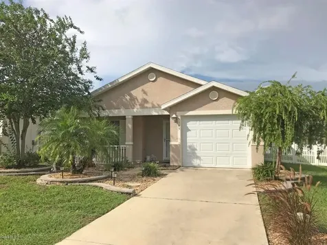 5165 NE 122nd Boulevard Oxford FL 34484