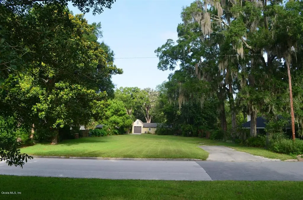 712 SE 17th Avenue Ocala FL 34471