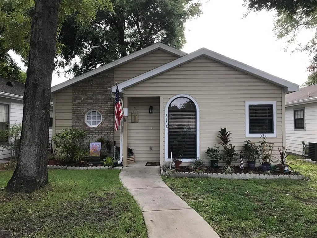 2122 NE 39th Avenue Ocala FL 34470