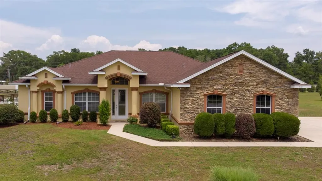 400 NW 113th Circle Ocala FL 34482