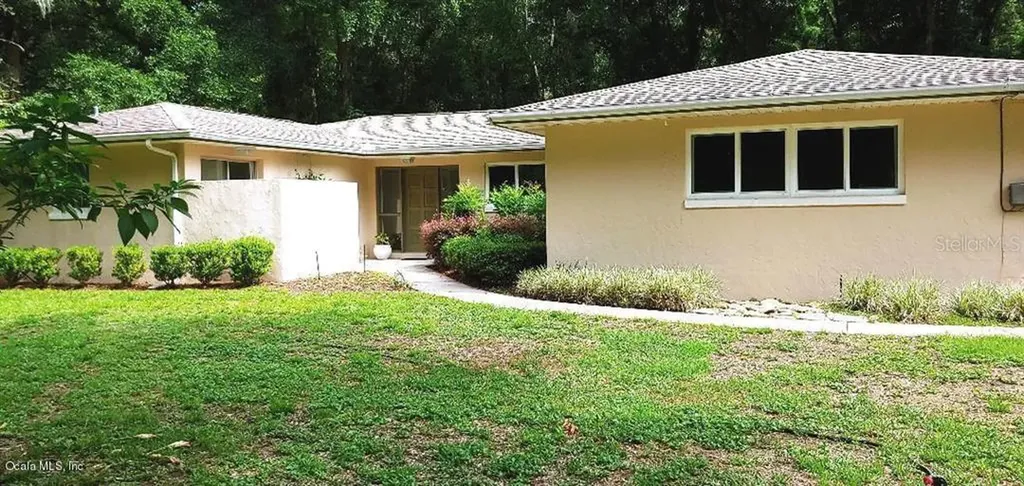 2401 NE 49th Street Ocala FL 34479