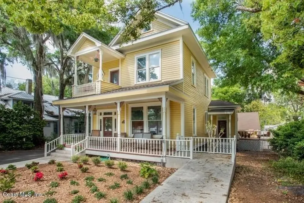 613 E Fort King Street Ocala FL 34471