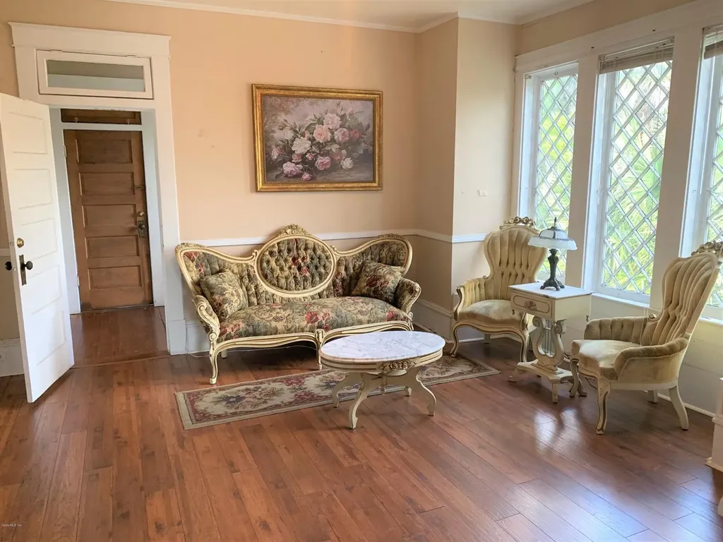 151 SE 8th Street Ocala FL 34471