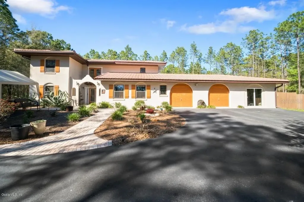 18611 SW 60th Street Dunnellon FL 34432
