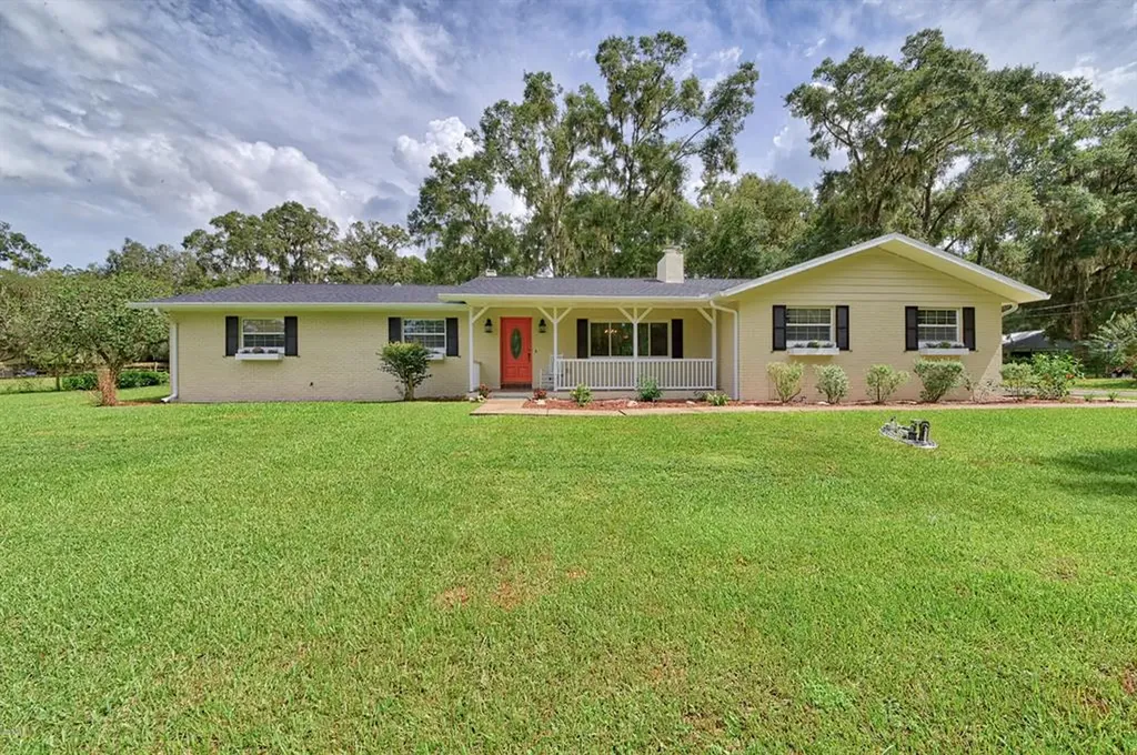 8851 SW 19th Ave Road Ocala FL 34476