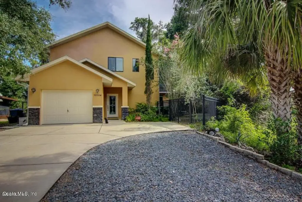 12106 Palmetto Court Dunnellon FL 34432