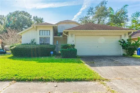 5484 Friarsway Drive Tampa FL 33624