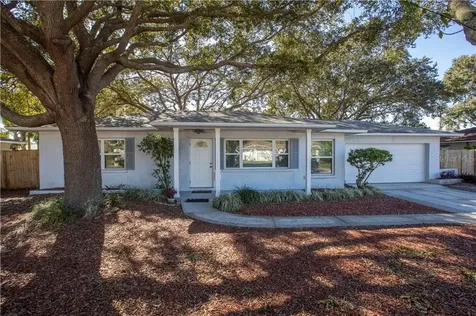 5080 36th Avenue N St Petersburg FL 33710