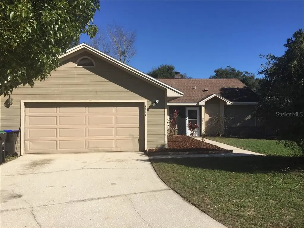 5221 Macadamia Court Orlando FL 32818