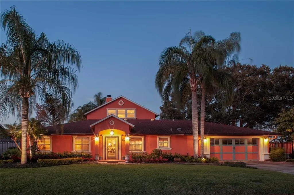 899 W Lake Holden Point Orlando FL 32805