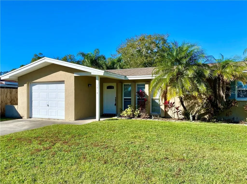 1814 Forest Drive Oldsmar FL 34677