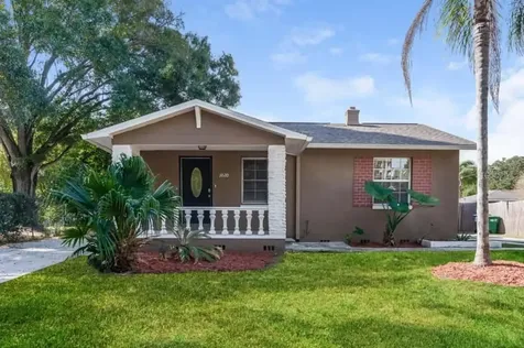 1020 W Berry Avenue Tampa FL 33603
