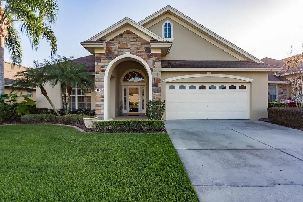 2306 Lake James Way Lakeland FL 33810