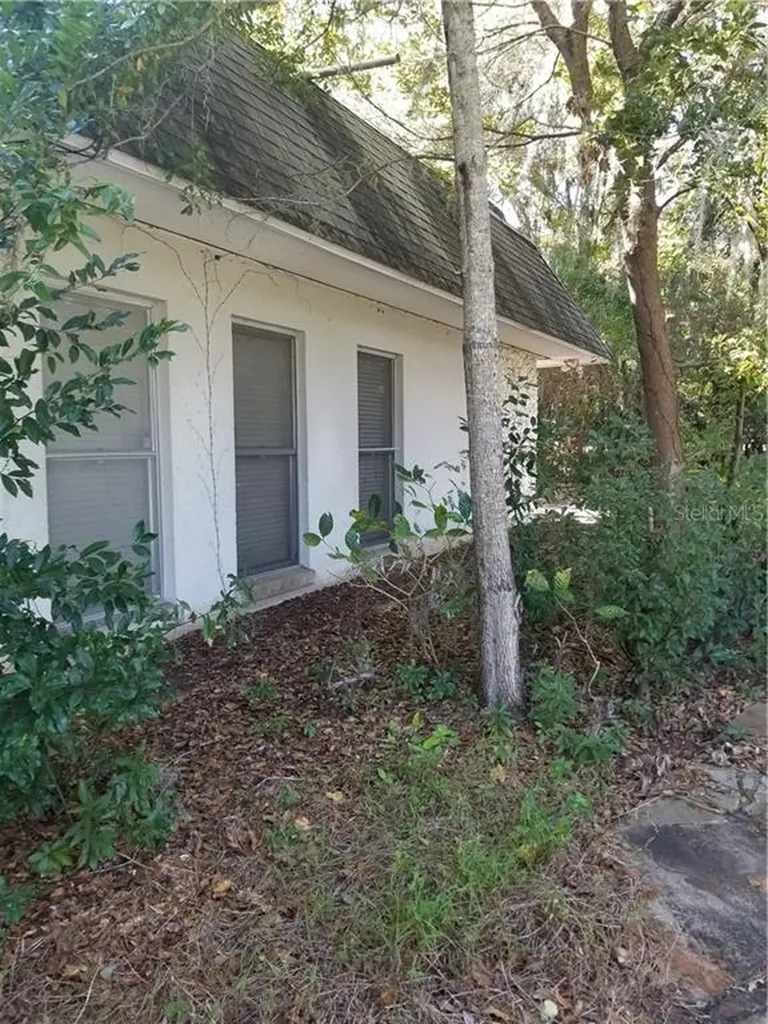 11444 74th Avenue Seminole FL 33772