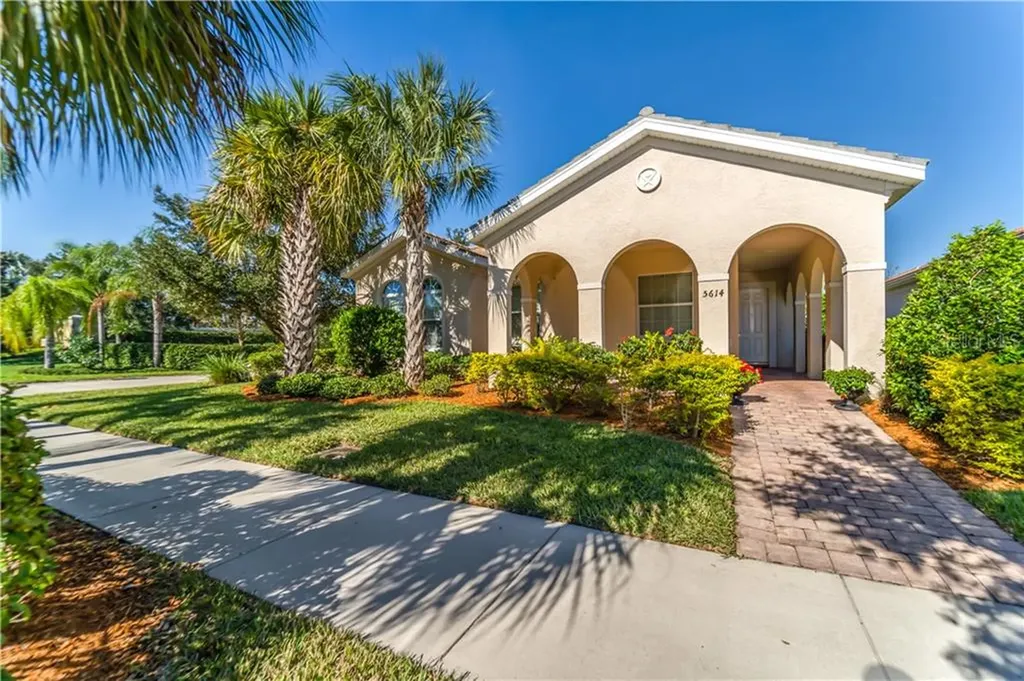 5614 Fossano Drive Sarasota FL 34238