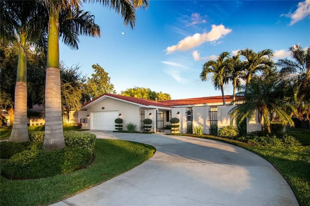 4783 Overlook Drive NE St Petersburg FL 33703