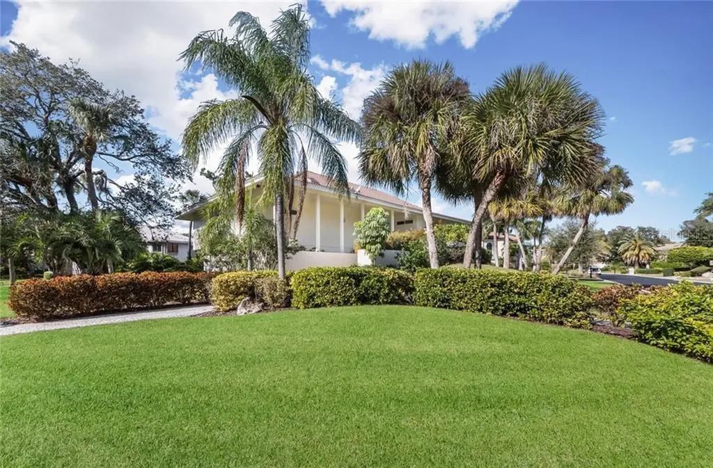 3261 Bayou Road Longboat Key FL 34228