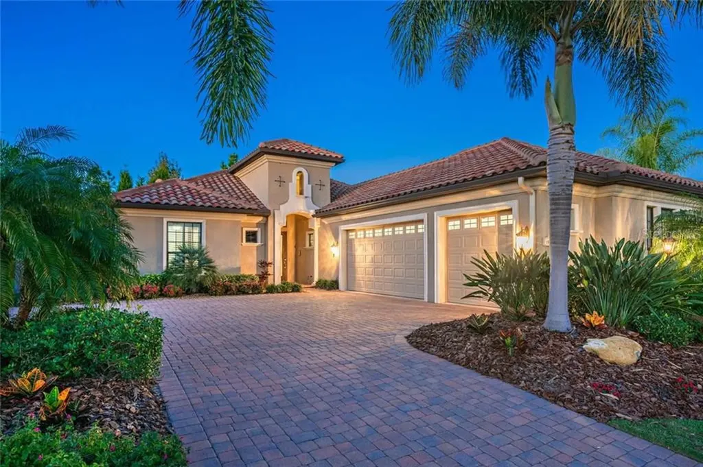 15517 Leven Links Place Lakewood Ranch FL 34202