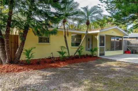 270 S Maple Street Englewood FL 34223