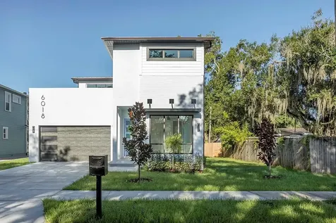 2722 N Essex Court Tampa FL 33602