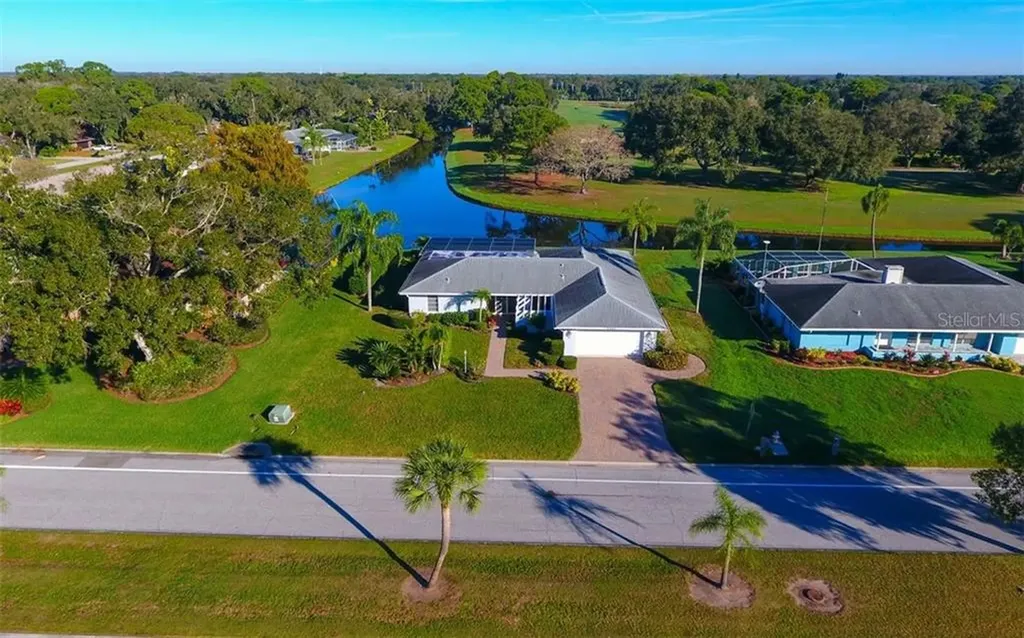 4907 Palm Aire Drive Sarasota FL 34243