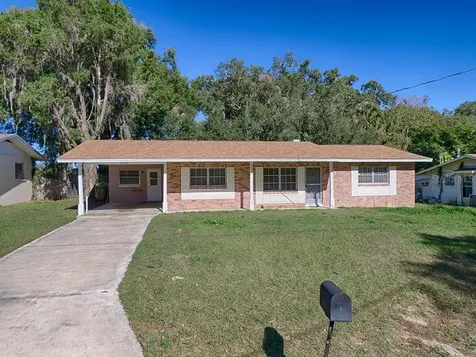 6713 Fern Circle Leesburg FL 34748