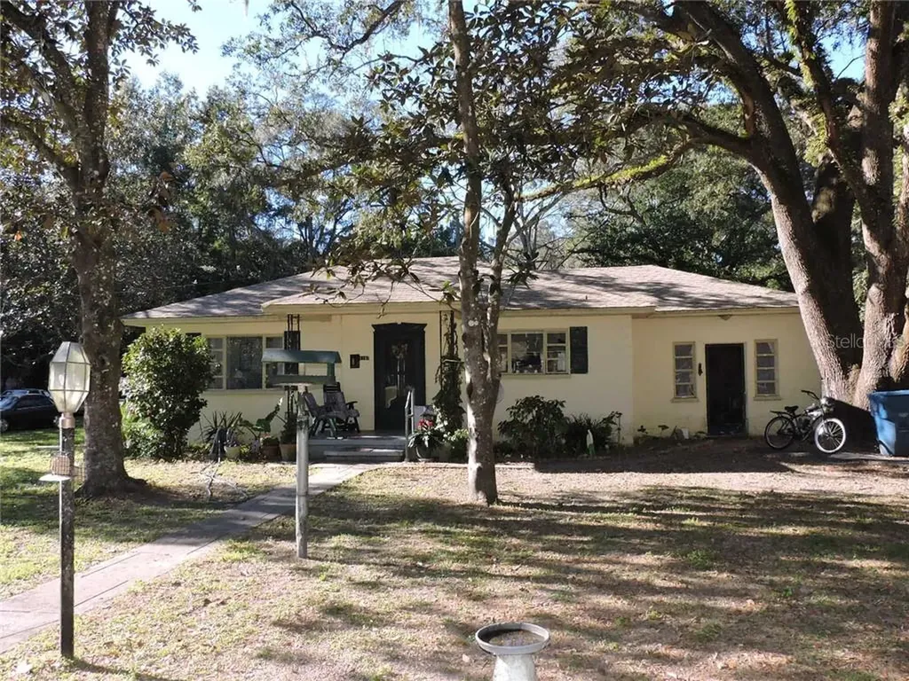 1167 Lincoln Avenue Brooksville FL 34604