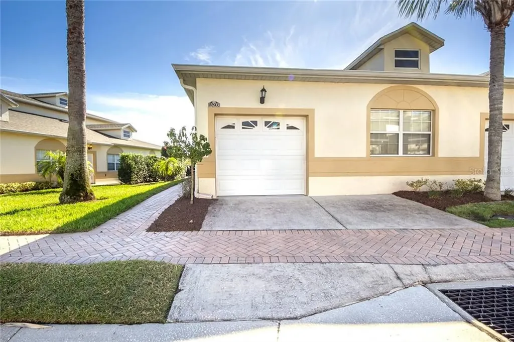 13233 Fountainbleau Drive Clermont FL 34711