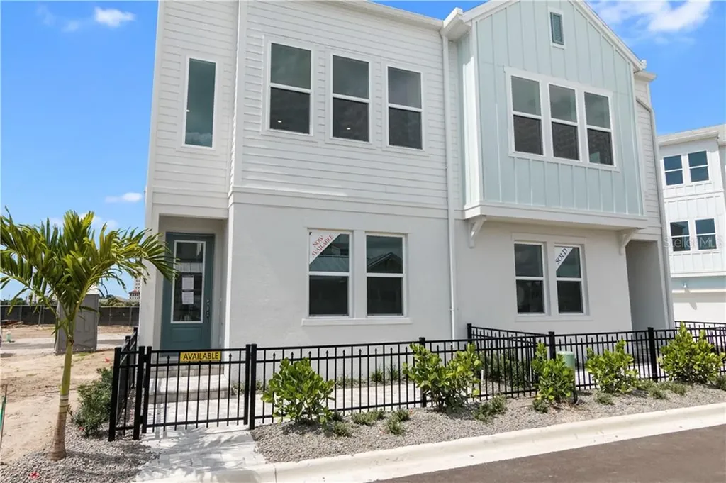 2417 Ezzell Court Sarasota FL 34237